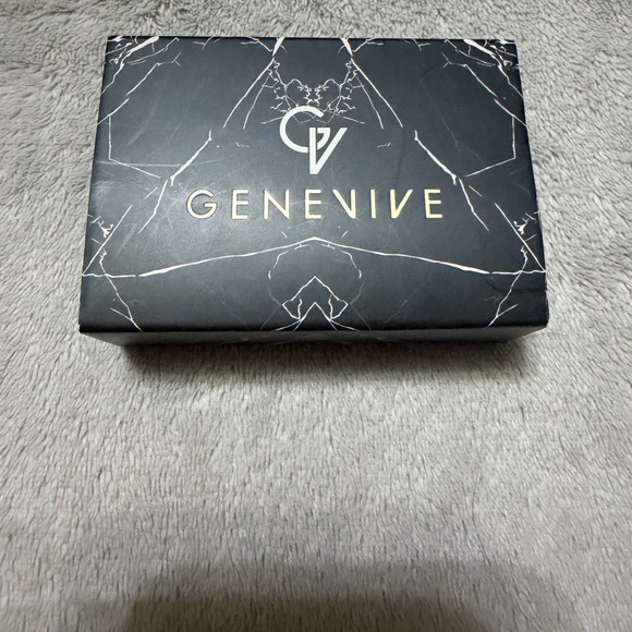 🆕Two-Tone Gold and Silver Geometric Drop Earrings White and 18K Rose Gold Plated - Picture 4 of 5